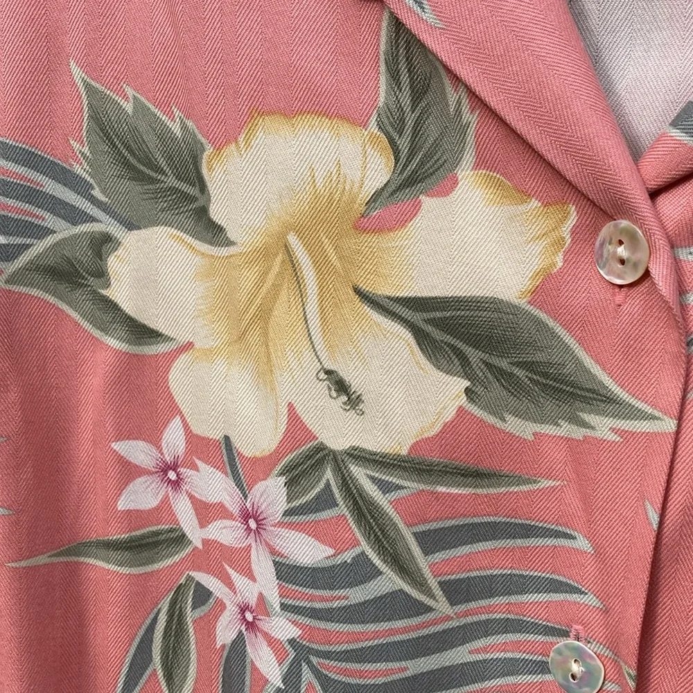 Tommy Bahama Short Sleeve Shirt 100% silk - Picture 4 of 7
